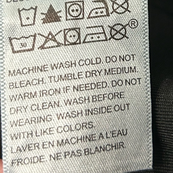 NWT Signature by Levi Strauss Pull On Denim Shorts Size 20 - Picture 7 of 10